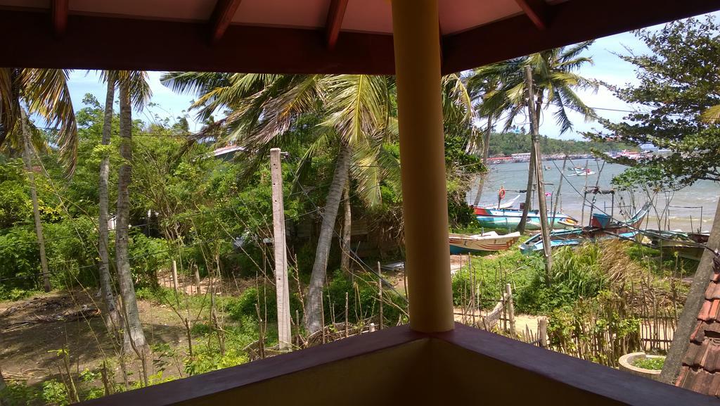Private Beach House In 米瑞莎 外观 照片